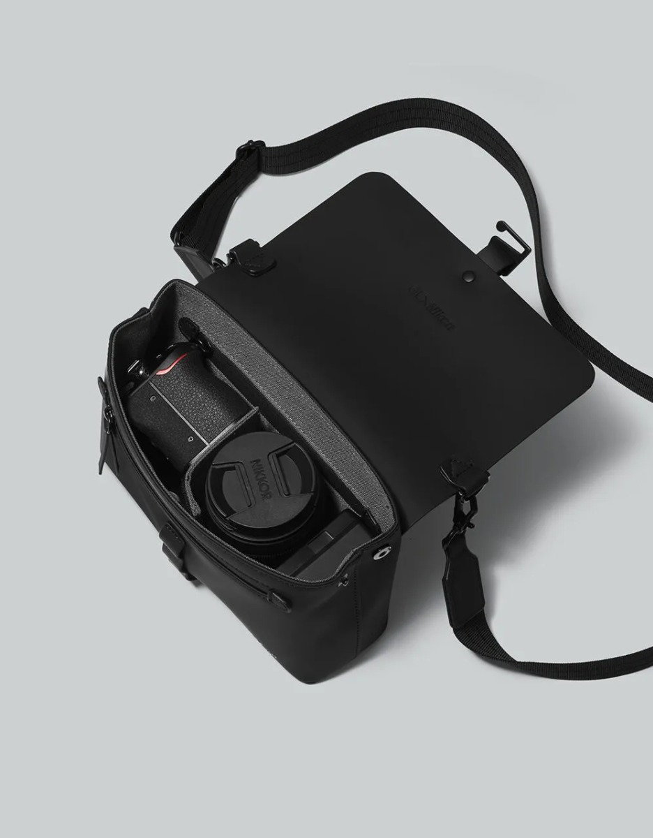 GL X Nikon Durable waterproof camera bag for Z50II Camera (GLXNKCBBK)