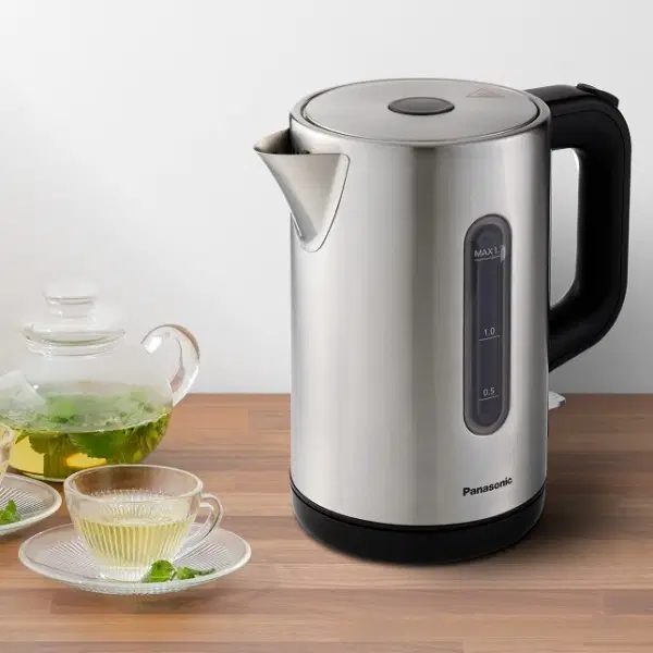 باناسونيك غلايه كهربائيه 1.7 لتر ستيل (NC-K301STB)
